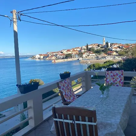 Apartment Ana Kali