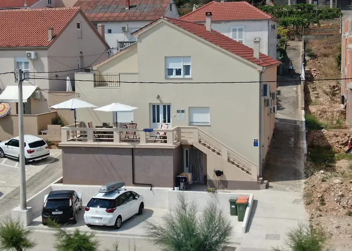Ana Apartment